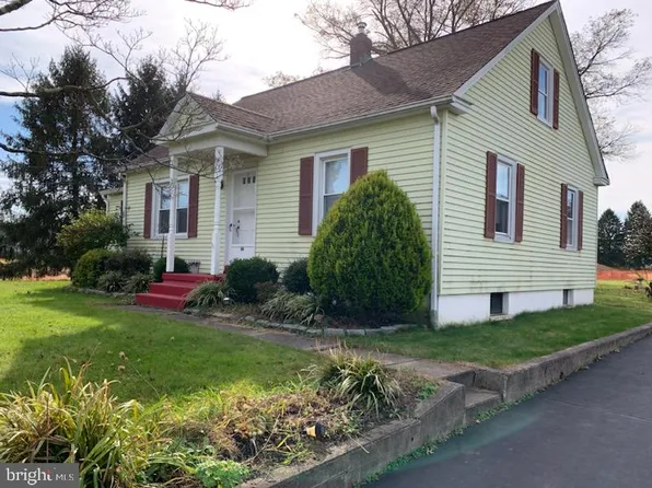 66 Meetinghouse Rd, Doylestown, PA 18901