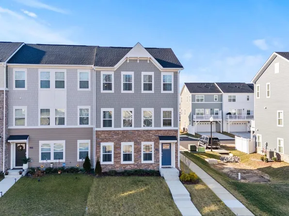 11175 Conway Pl, White Plains, MD 20695