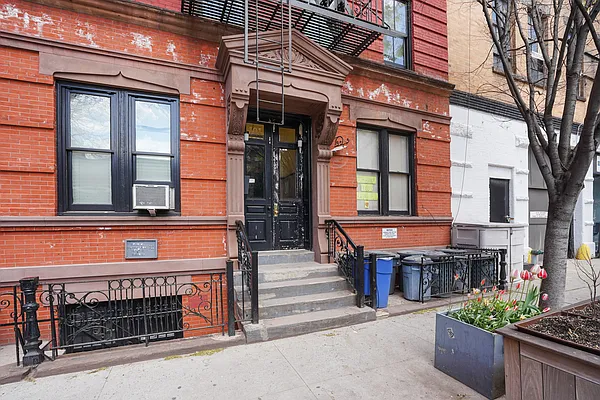 Rented by Oxford Property Group | media 2