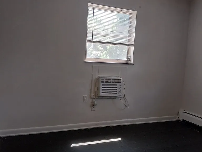 1927 W North Bend Rd #3 — Photo 18