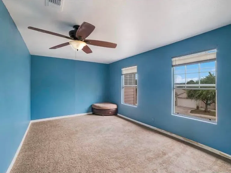 5906 Valparaiso Way — Photo 2