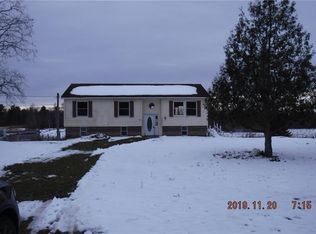 6811 State Highway 58, Hammond, NY 13646