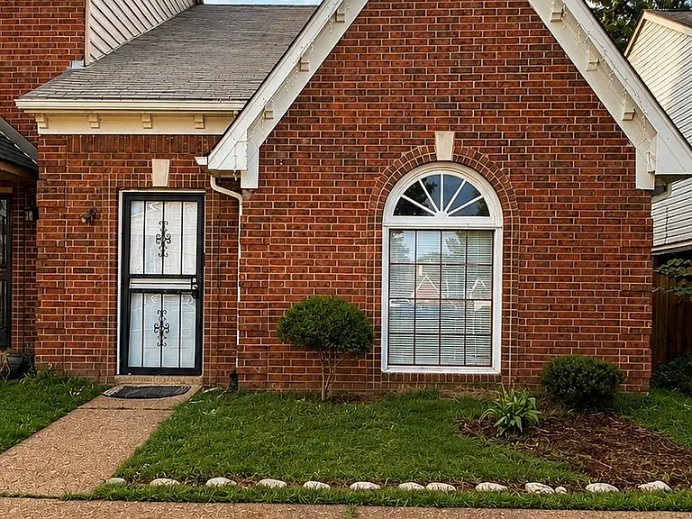 1693 Old Mill Stream Dr — Photo 1