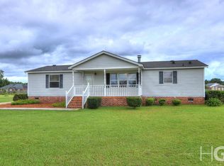 3995 Delaware Dr, Dalzell, SC 29040