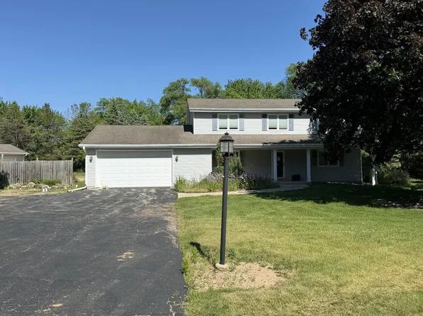 W242S6272 Elder Ayre DRIVE, Waukesha, WI 53189