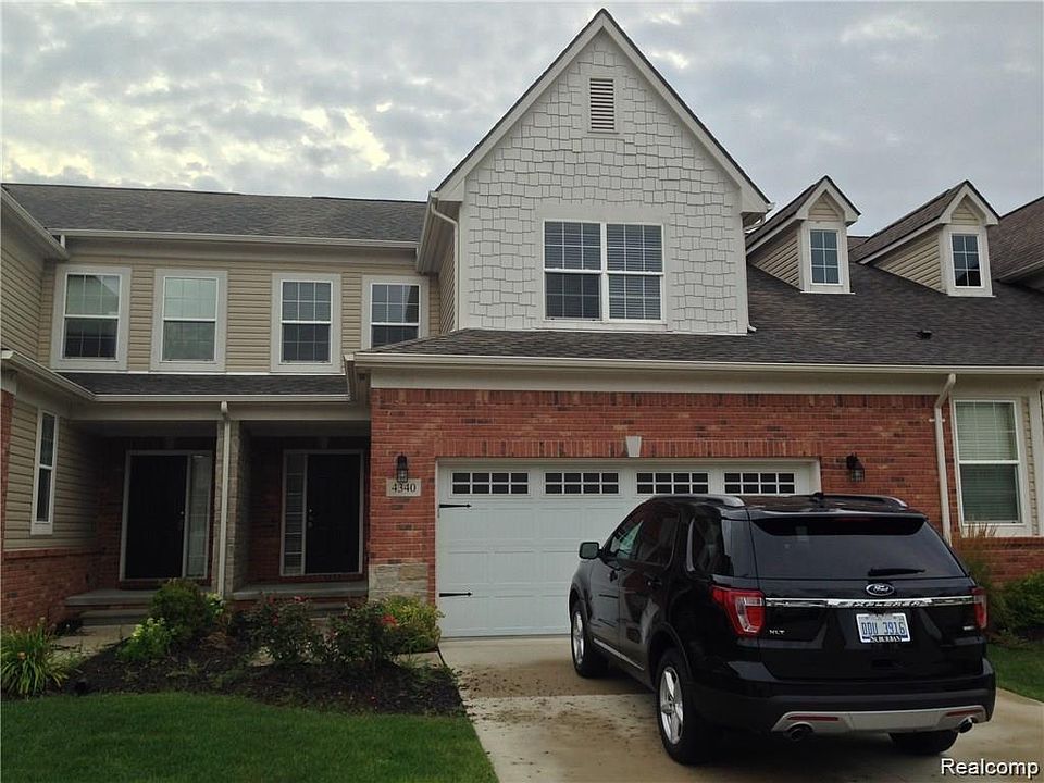 1st image of 4271 Bennett Park Cir
