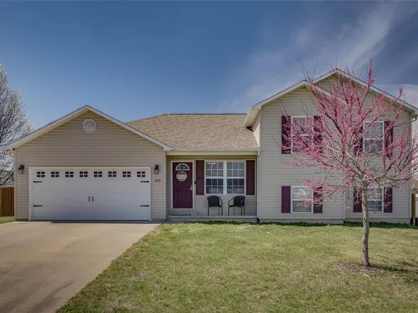1439 Kiesha Ln, Farmington, MO 63640