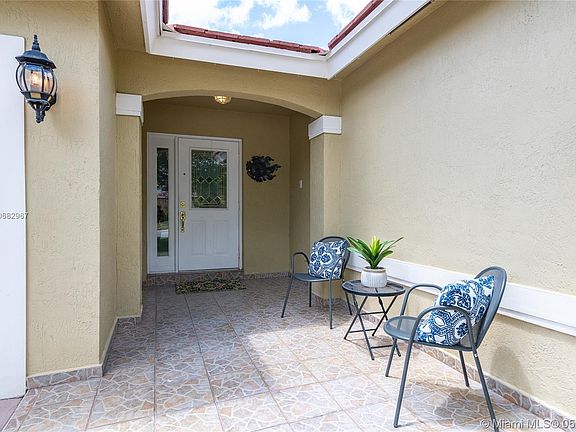 3rd image of 18580 NW 23rd St