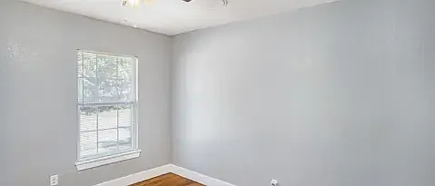 2533 Warren Ave — Photo 90