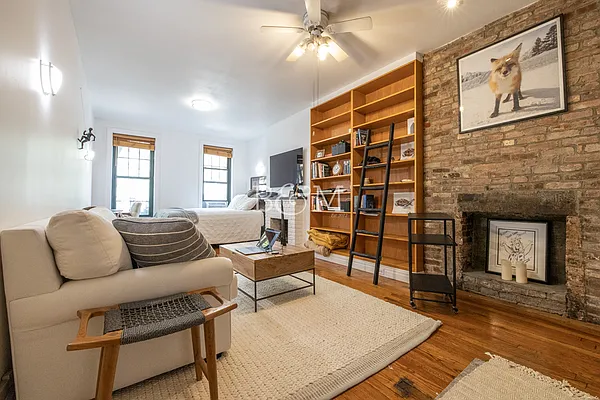 Rented by Brick&Mortar | media 1