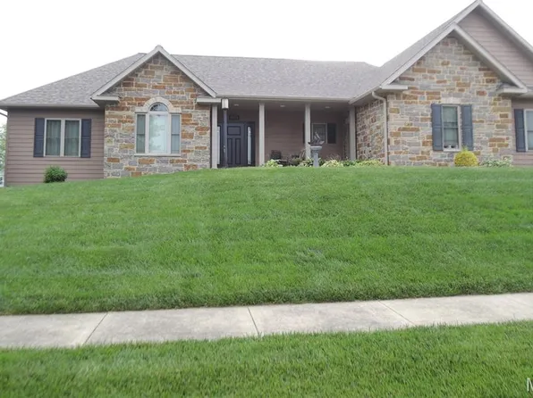 1021 Savannah Way, Greenville, IL 62246