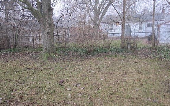 4th image of 1150 Hull Ave