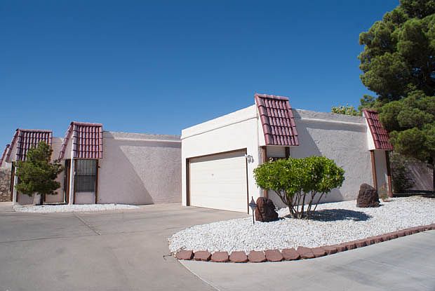 1st image of 2117 Trawood Dr