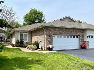13058 Meadow Ln, Savage, MN 55378