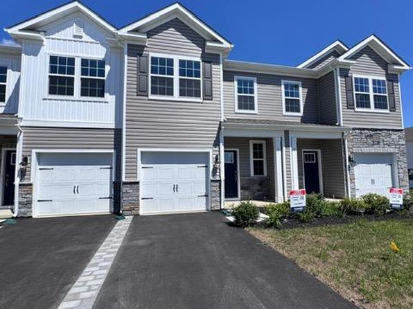 9 Anna Ln