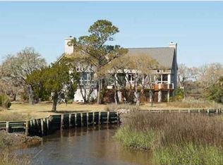 2420 Royal Oak Dr, Johns Island, SC 29455