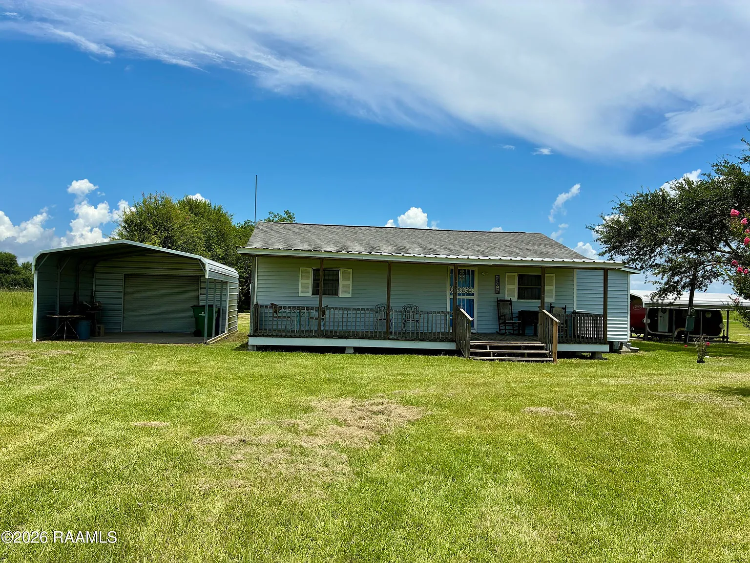 2 bed, 1150 sqft, $800 — Photo 2