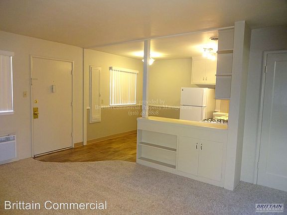 5th image of 2900 Marconi Ave APT 16
