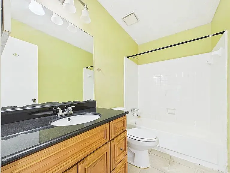 8811 Hunter Ridge Dr — Photo 11