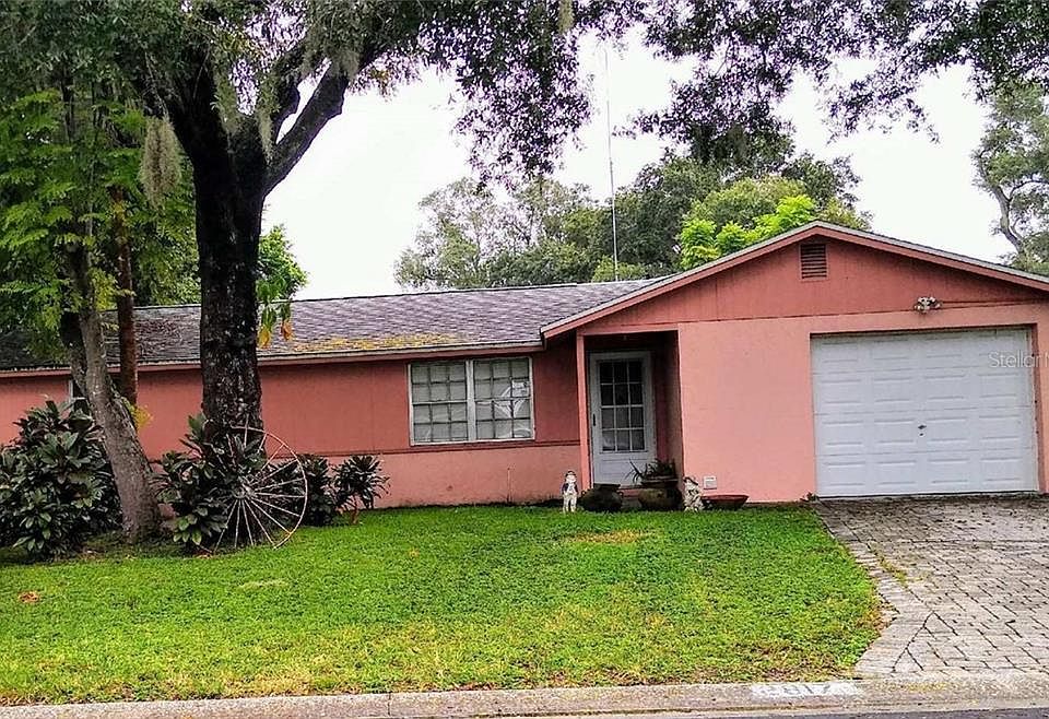 1st image of 2817 Silk Oak Dr