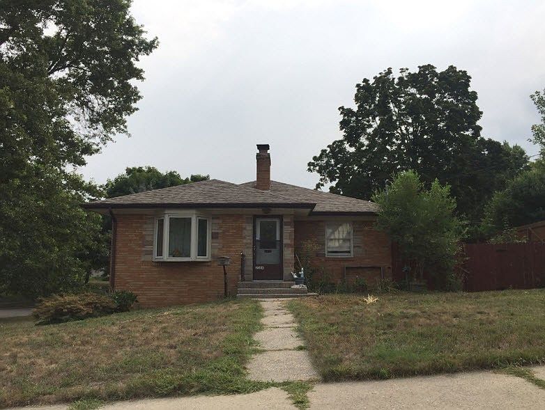 1st image of 2364 Oakwood Ave NE