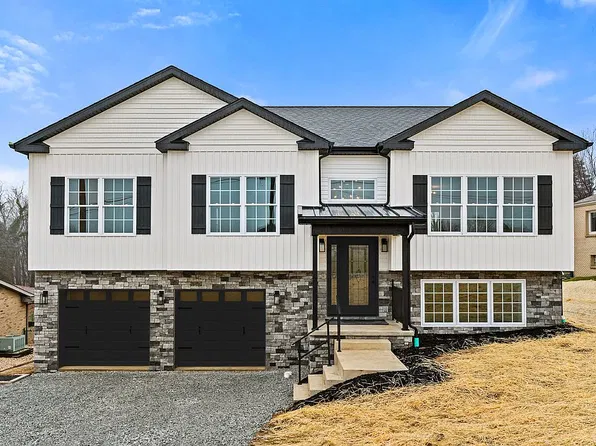 1227 Hillview Dr, North Huntingdon, PA 15642