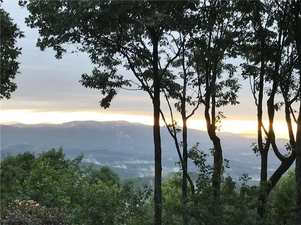 352 Sanderlin Mountain Dr, Lot, GA 30143