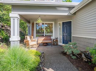 9627 NW Silver Ridge Loop, Portland, OR 97229