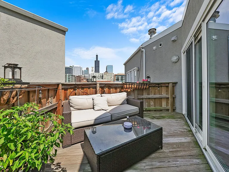 1019 W Jackson Blvd #3G — Photo 16