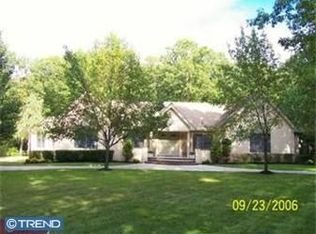 132 S Grove St, Sicklerville, NJ 08081