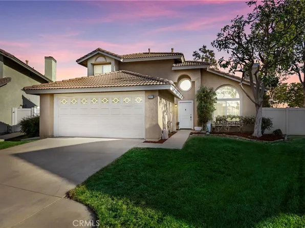 29177 Palm View Ln, Highland, CA 92346