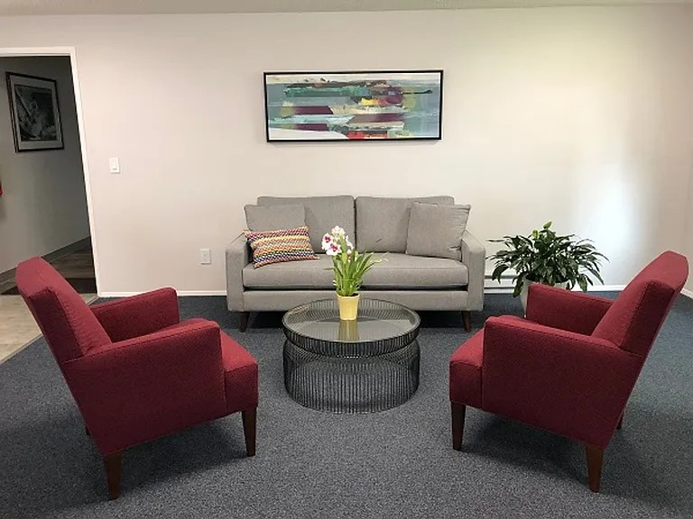 Sussex Village Apartments — Photo 30