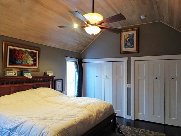 Large first floor master with vaulted ceiling