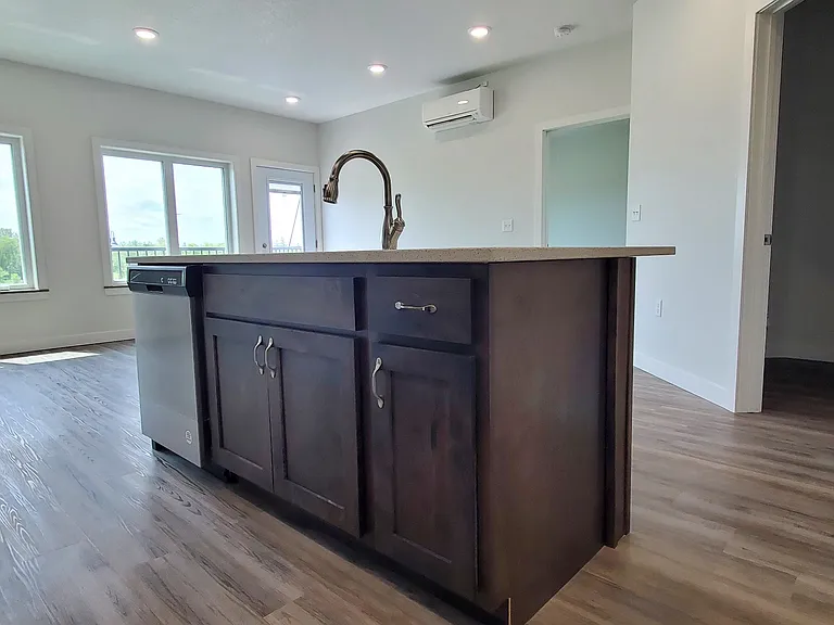 715 Lake Shore Dr NE #203 — Photo 19