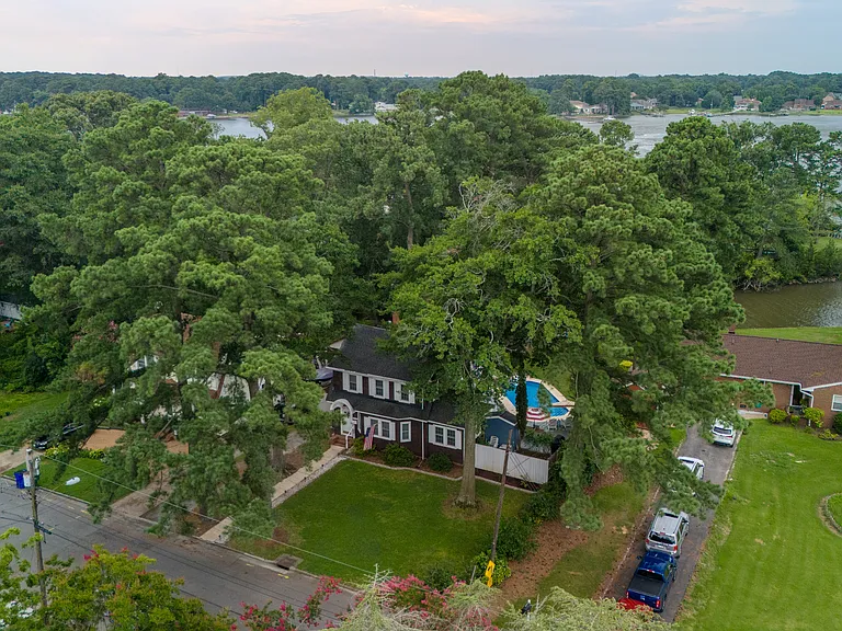 3577 Westminster Ave — Photo 4