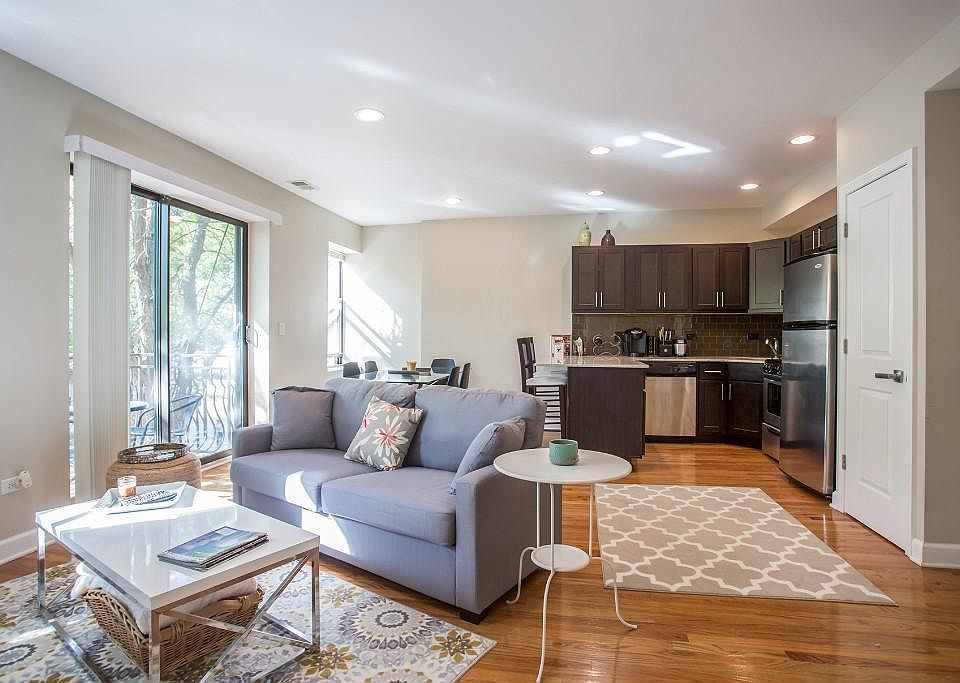 1st image of 4759 N Maplewood Ave APT 201L