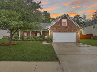 130 Harvest Moon Rd, Moncks Corner, SC 29461