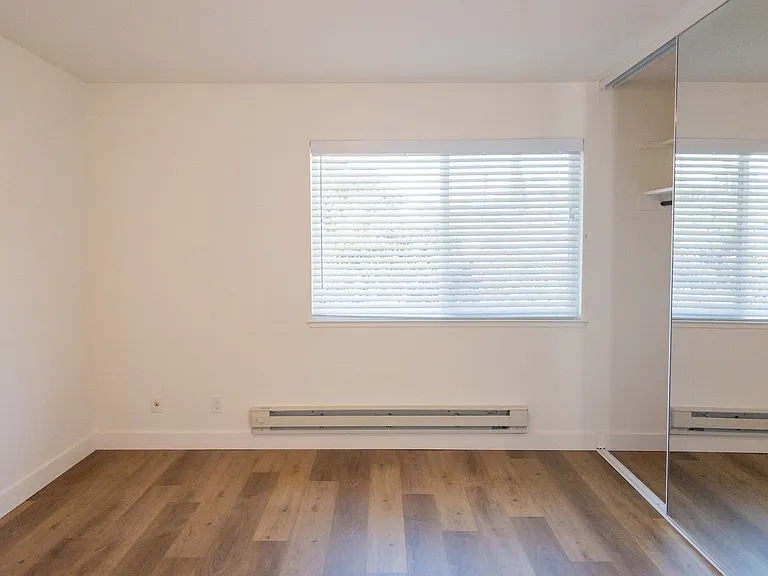 934 Sir Francis Drake Blvd #7 — Photo 13