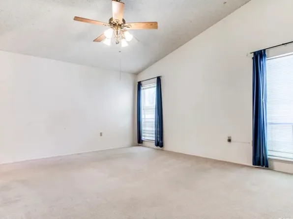 12723 La Quinta St, San Antonio, TX 78233