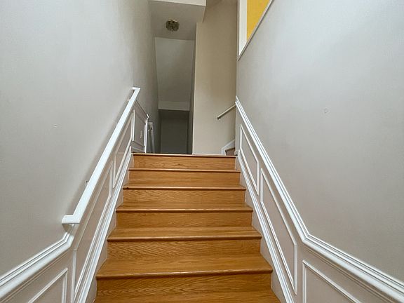4th image of 13133 Rose Petal Cir