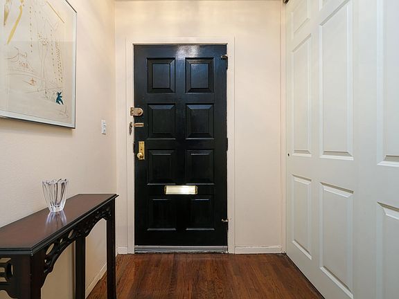 3rd image of 4431 Douglas Ave #6