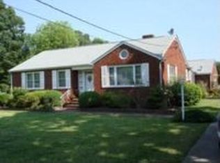 65 Groome Rd, Newport News, VA 23601