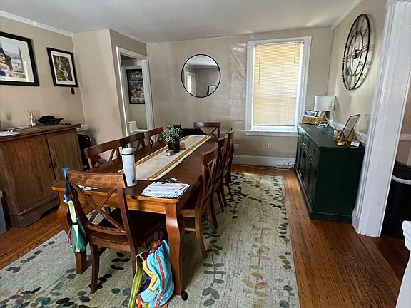 4th image of 152 Kelton St #1