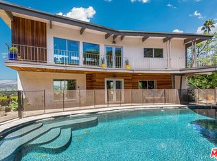 3601 Berry Dr, Studio City, CA 91604