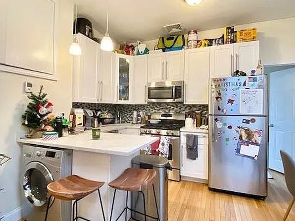 243 Northampton St APT 4