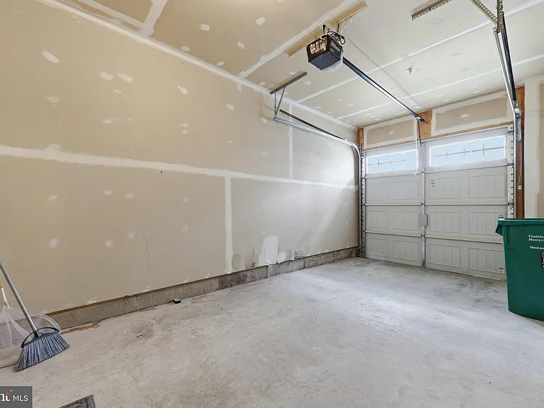 317 Community Center Ave — Photo 11