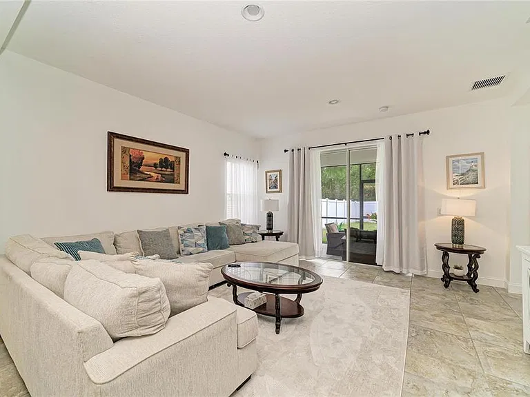 4650 Woodbrook Dr — Photo 19