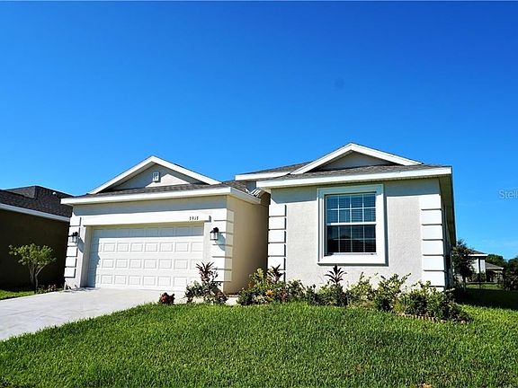 2nd image of 3913 Cortland Dr