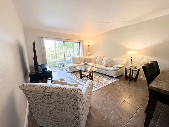 2nd image of 5131 W Oakland Park Boulevard #202