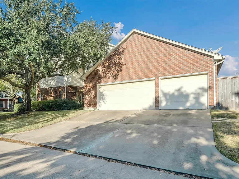20002 Barton Creek Ct — Photo 4